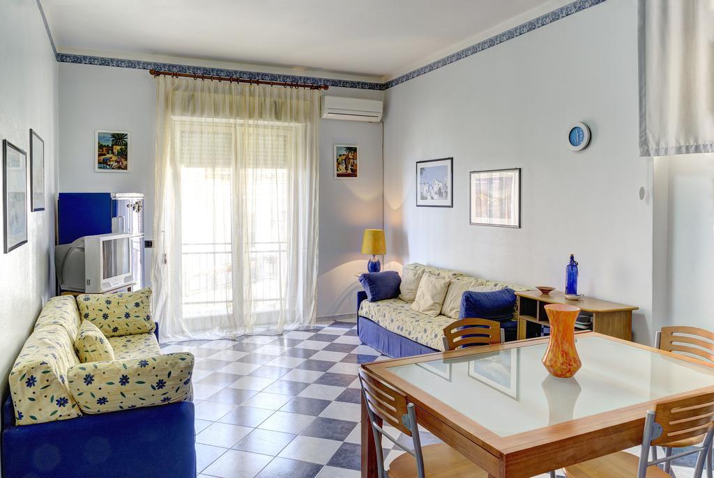 Apartment Tysandros Giardini Naxos Camera foto